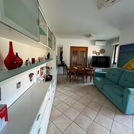 Silvia Santa Veneranda